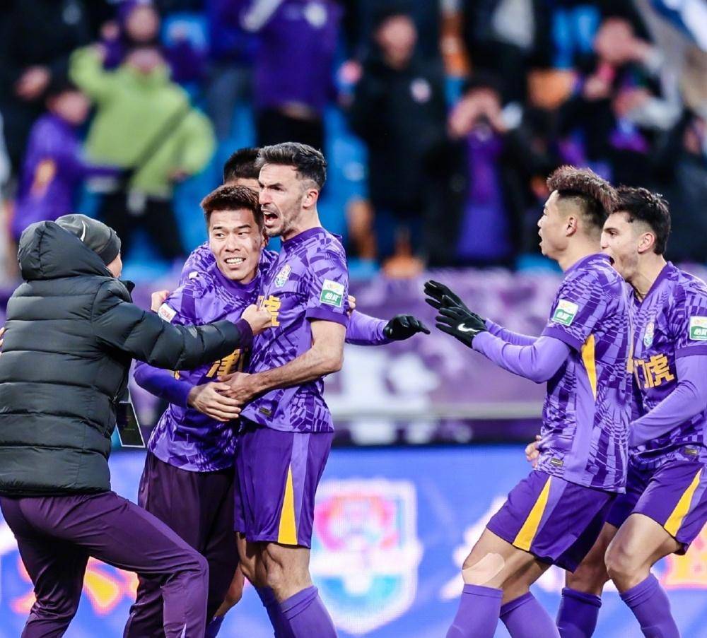 会市场中 会市场中