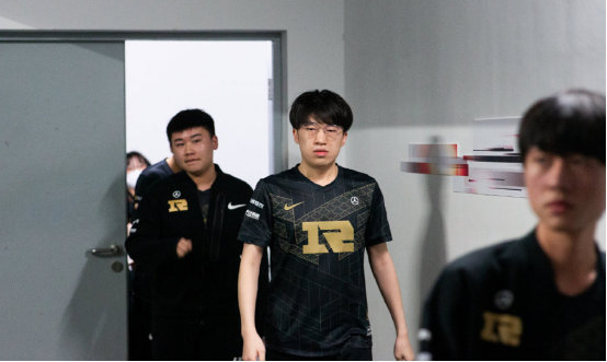 提前写好剧 提前写好剧